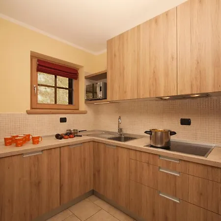 Apartment Sponda In- Out Mt 50 - Happy Livigno