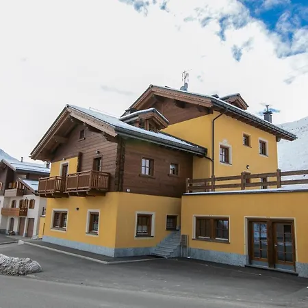 Apartment Sponda In- Out Mt 50 - Happy *